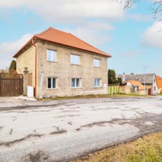 Prodej rodinného domu 260 m² Slabce