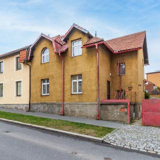 Pronájem bytu 1+kk a garsoniéry 17 m² Praha, Na Jarově