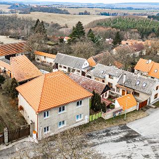 Prodej rodinného domu 260 m² Slabce