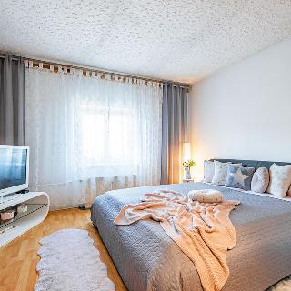 Prodej bytu 2+1 76 m² Karlovy Vary, nábřeží Jana Palacha