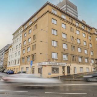 Pronájem bytu 2+1 53 m² Praha Vinohrady, Votická