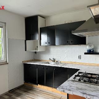 Pronájem bytu 3+kk 68 m² Úhonice