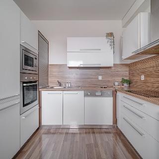 Prodej bytu 3+1 77 m² Plzeň, Černická