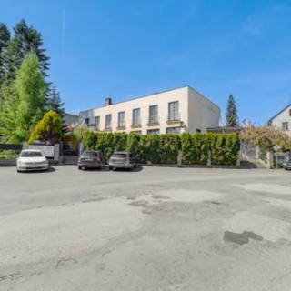 Prodej restaurace 600 m² Lnáře