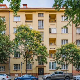 Prodej bytu 5+1 a více 242 m² Praha, Šmilovského