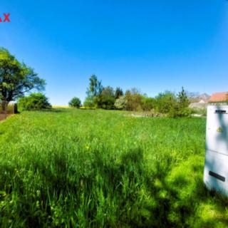Prodej stavební parcely 825 m² Markvartice
