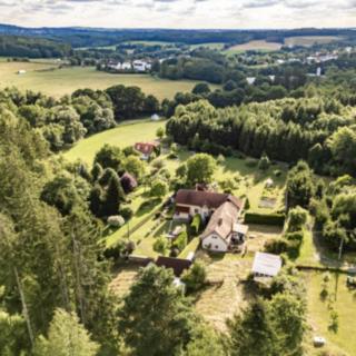 Prodej stavební parcely 1775 m&sup2; Velké Popovice