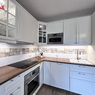 Pronájem bytu 3+kk 67 m² Praha, Bělocerkevská