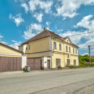Prodej rodinného domu 200 m² Kozárovice