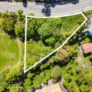 Prodej stavební parcely 882 m² Praha Košíře