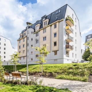 Pronájem bytu 4+1 139 m² Praha