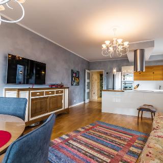 Prodej bytu 4+kk 103 m² Praha, Papírníkova