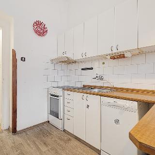 Prodej bytu 2+kk 40 m² Plzeň, Nerudova