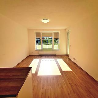 Pronájem bytu 2+kk 51 m&sup2; Olomouc