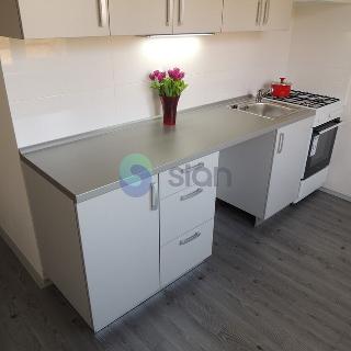 Pronájem bytu 2+1 55 m² Ostrava, Holasova