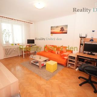 Pronájem bytu 2+1 55 m² Opava, Kolářská