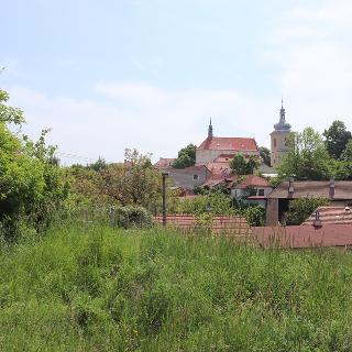 Prodej stavební parcely 1 019 m² Brandýs nad Labem-Stará Boleslav, Na Nižším hrádku