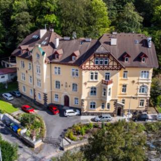 Prodej bytu 5+1 a více 144 m² Karlovy Vary