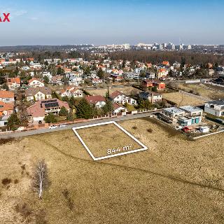 Prodej stavební parcely 844 m² Praha, Na Jahodách