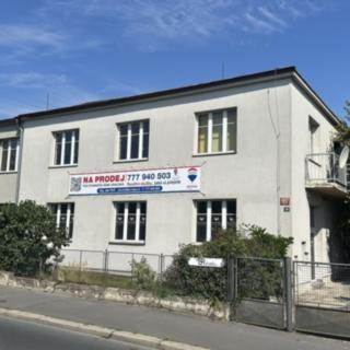 Prodej kanceláře 590 m² Praha