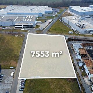 Prodej komerčního pozemku 7553 m&sup2; Žebrák