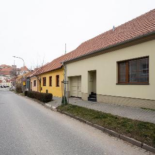 Prodej rodinného domu 72 m² Mikulov, Pavlovská