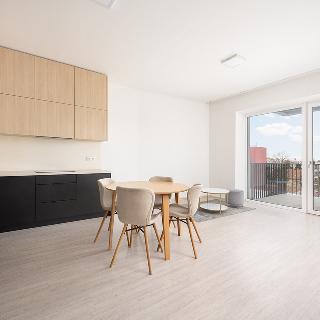 Pronájem bytu 2+kk 57 m² Brno, Metodějova