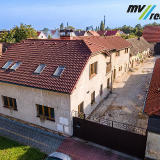 Prodej rodinného domu 310 m² Lysá nad Labem, Poděbradova