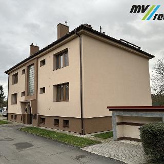 Prodej bytu 3+1 64 m² Lysá nad Labem, Na Vysoké mezi