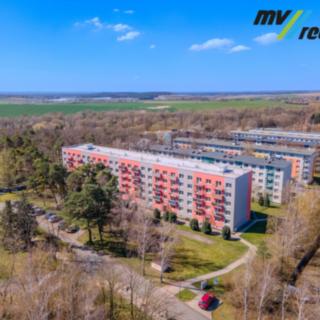 Pronájem bytu 2+1 46 m² Milovice, Komenského