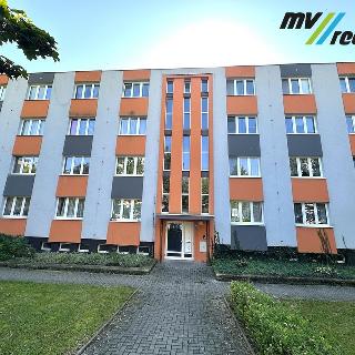 Prodej bytu 2+1 53 m² Čelákovice, Rumunská