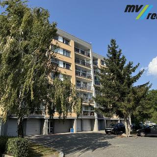 Pronájem bytu 2+kk 44 m² Praha, Kozmíkova