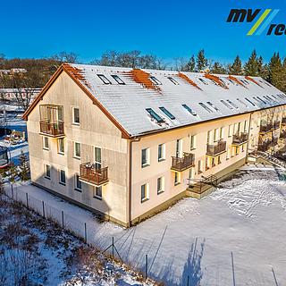 Prodej bytu 4+kk 131 m&sup2; Milovice