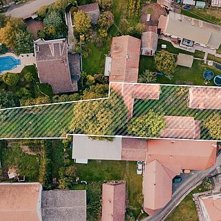 Prodej stavební parcely 1439 m&sup2; Lešany