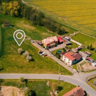Prodej stavební parcely 1707 m² Církvice