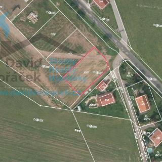 Prodej stavební parcely 902 m² Ledce, 