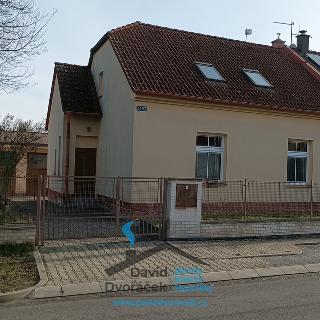 Pronájem rodinného domu 110 m² Pardubice, U Krematoria