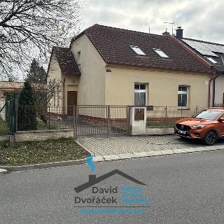 Pronájem rodinného domu 110 m² Pardubice, U Krematoria