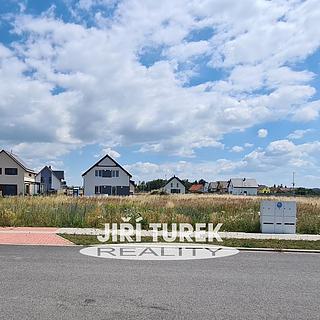 Prodej stavební parcely 697 m&sup2; Choťánky