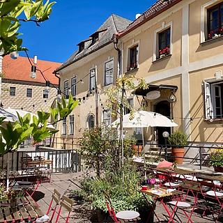 Prodej rodinného domu 600 m&sup2; Jindřichův Hradec