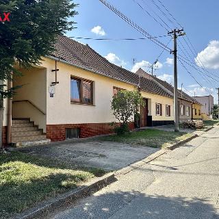 Prodej rodinného domu 106 m² Ivaň