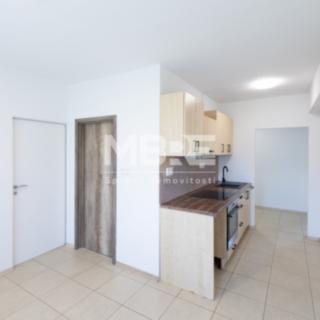 Pronájem bytu 3+1 79 m² Horní Město