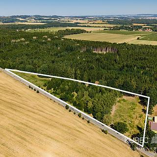 Prodej stavební parcely 19582 m&sup2; Opařany