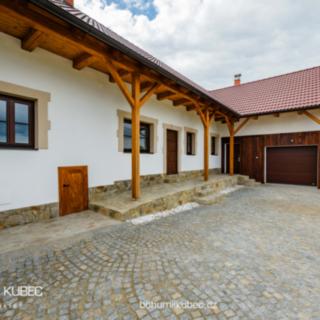 Pronájem rodinného domu 169 m² Řípec