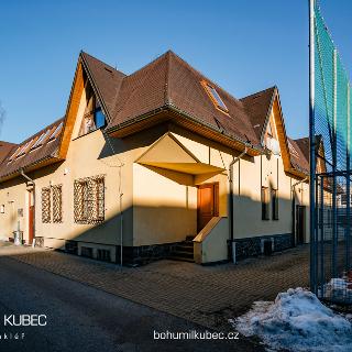 Pronájem bytu 3+kk 102 m² Tábor, Partyzánská