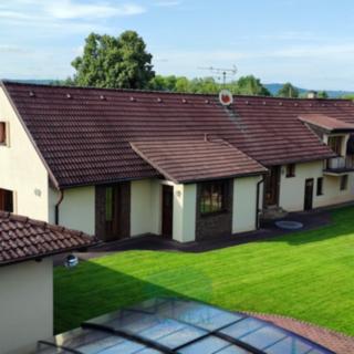 Prodej rodinného domu 272 m&sup2; Lešany