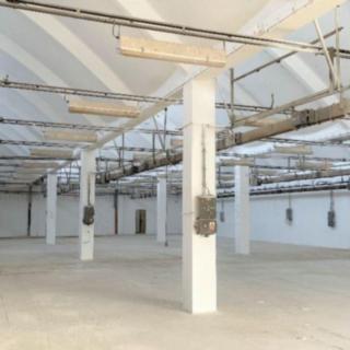 Pronájem skladu 1 650 m² Louny