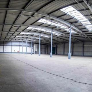Pronájem skladu 4 500 m² Svojkovice