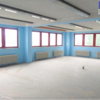 Pronájem kanceláře 500 m² Louny