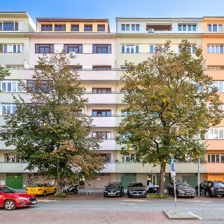 Pronájem bytu 2+1 73 m² Brno, Bayerova